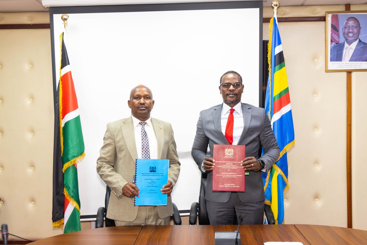 Highlights from the State Department for Environment and Climate Change 2026/2027 Performance Contracts signing ceremony, focusing on target alignment, transparency, and public service delivery.