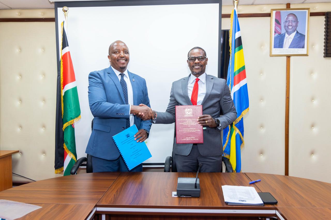 Highlights from the State Department for Environment and Climate Change 2026/2027 Performance Contracts signing ceremony, focusing on target alignment, transparency, and public service delivery.