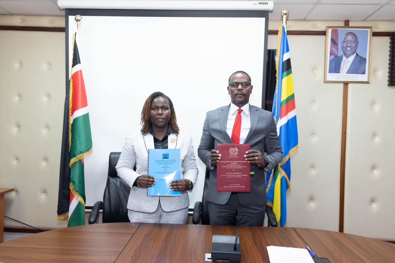 Highlights from the State Department for Environment and Climate Change 2026/2027 Performance Contracts signing ceremony, focusing on target alignment, transparency, and public service delivery.