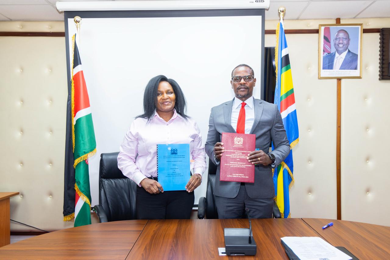 Highlights from the State Department for Environment and Climate Change 2026/2027 Performance Contracts signing ceremony, focusing on target alignment, transparency, and public service delivery.