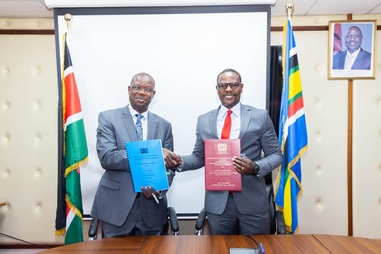 Highlights from the State Department for Environment and Climate Change 2026/2027 Performance Contracts signing ceremony, focusing on target alignment, transparency, and public service delivery.